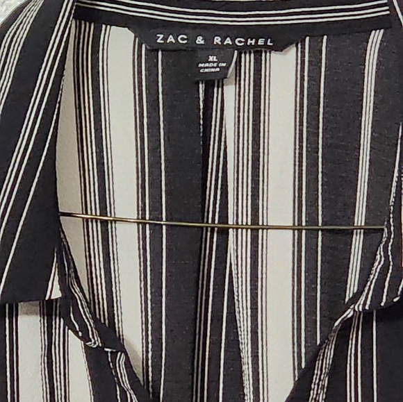 NWOT XL Blouse - Picture 1 of 3